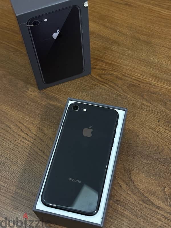 iPhone 8 / ايفون ٨ 6