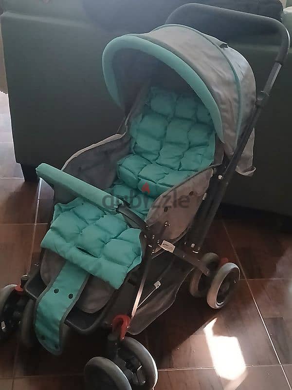 stroller used a month only like new 2