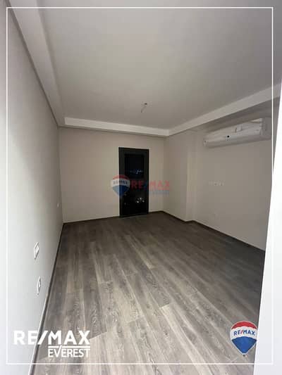 Apartment for rent in zed west “Ora”