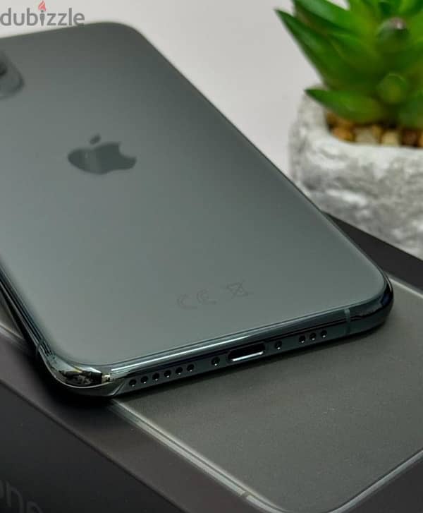 iphone 11 pro Battery 91% بدون اي عيوب 4