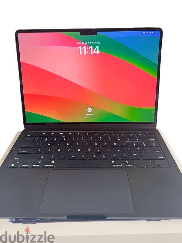 MacBook Air M2 13inch (brand new) 8g Ram جديد بالضمان 4