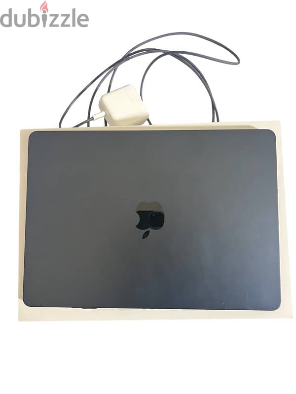 MacBook Air M2 13inch (brand new) 8g Ram جديد بالضمان 6