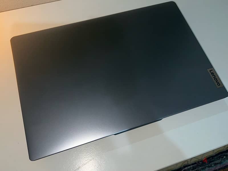 Lenovo IdeaPad Slim 3- used for less than a month 2