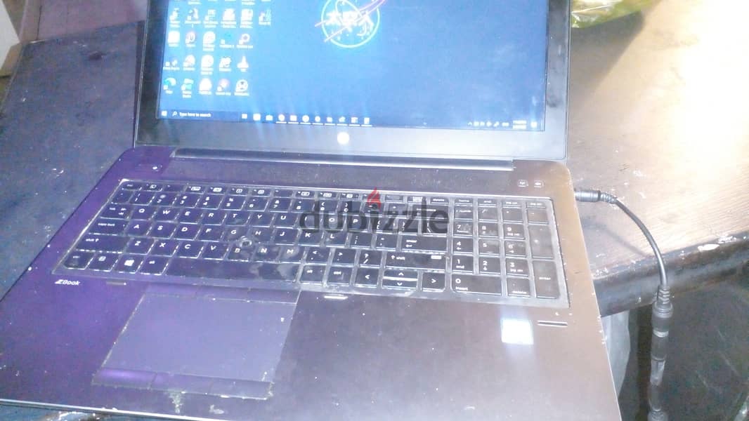 HP ZBook 15 G3 مستعمل للبيع 1