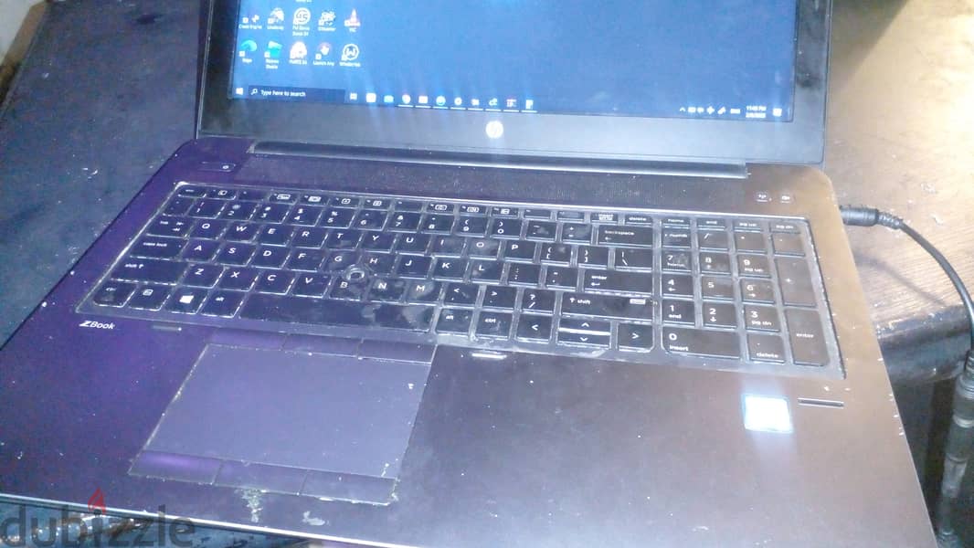 HP ZBook 15 G3 مستعمل للبيع 2