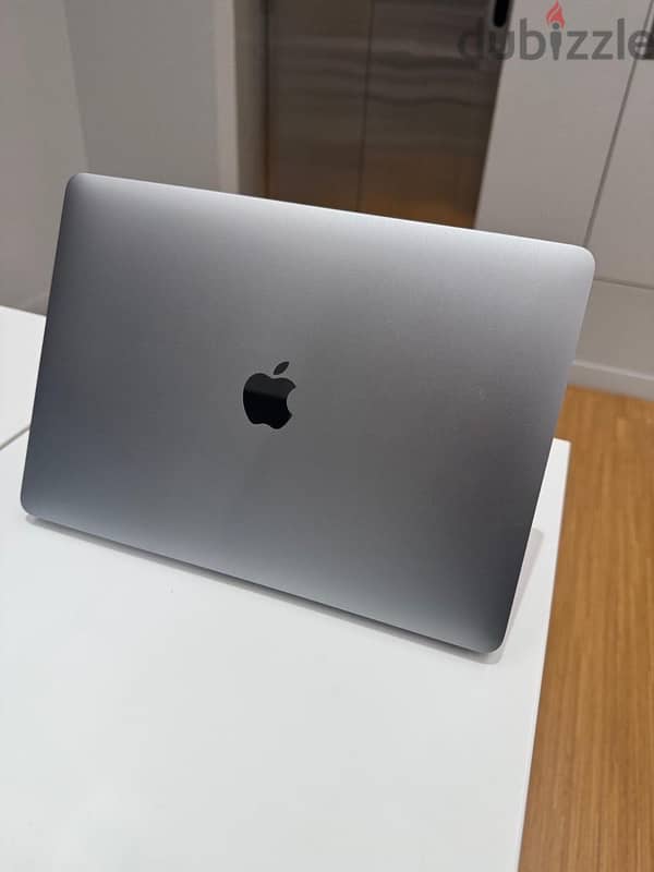 mac book air m1 2020 3