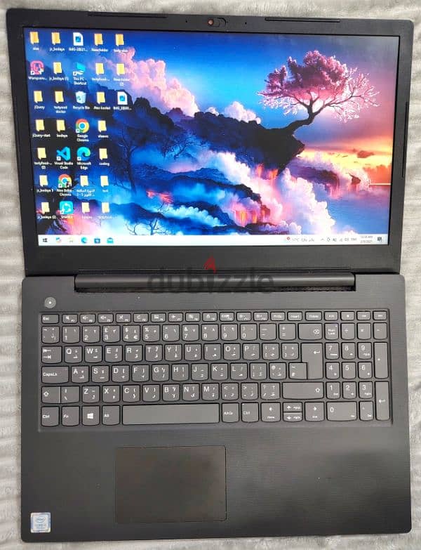 Lenovo V130-15IKB 3