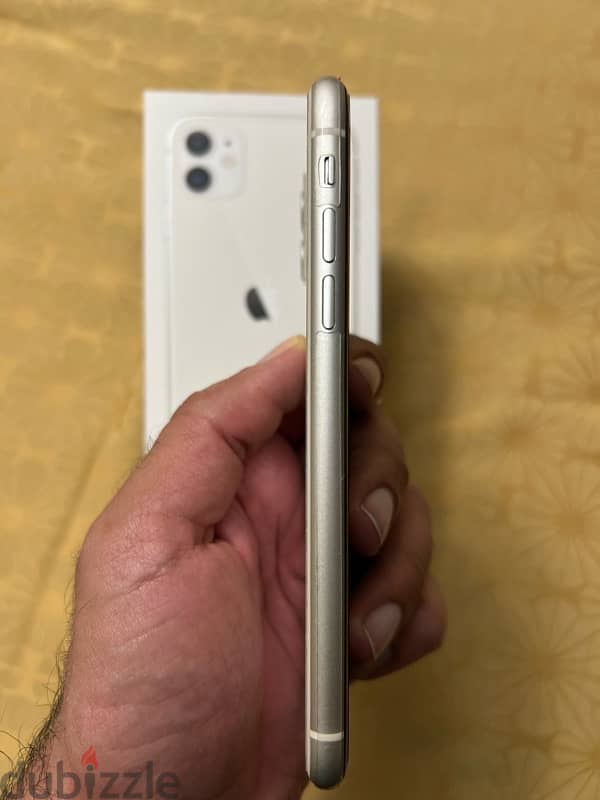 iPhone 11 Pro – 128GB – أبيض – بحالة ممتازة 1