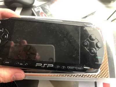 PSP 1000 good condition no battery or charger