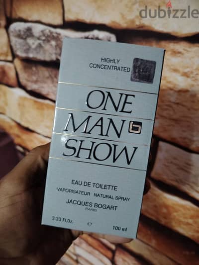 ONE MAN SHOW