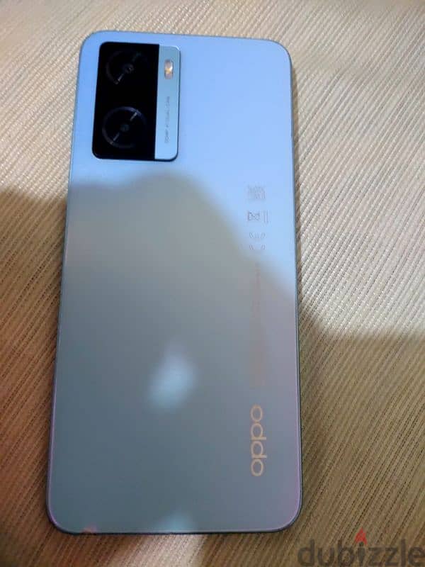 OPPO A77 1