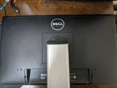 Dell P2214