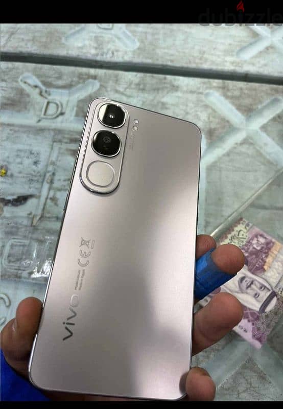 vivo v 40 lite 3