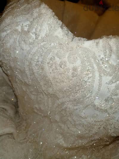 wedding dress