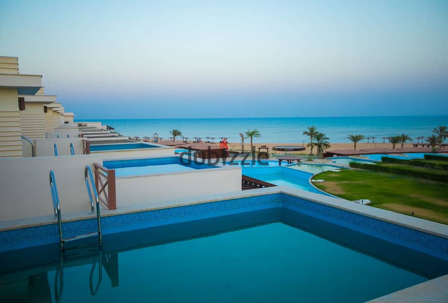 First row chalet on the sea in the heart of Ain Sokhna, Blue Blue Village 0