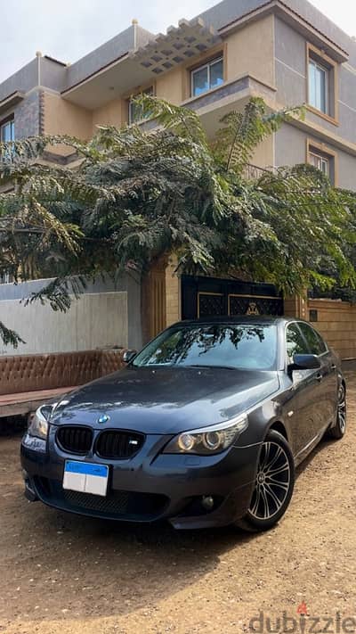 BMW  E60 523i 2008بي ام دبليو فبريكا بالكامل