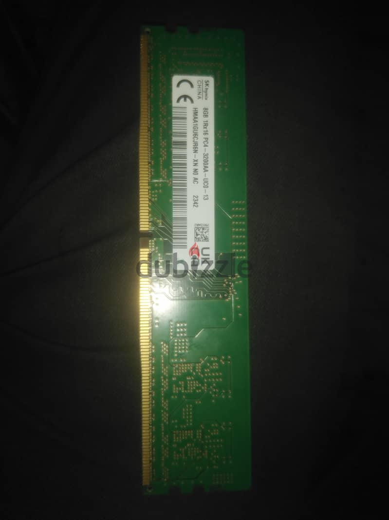 راما 8 جيجا  SK hynix 8GB 1R*16 PC4 الحاله زيرووو 0