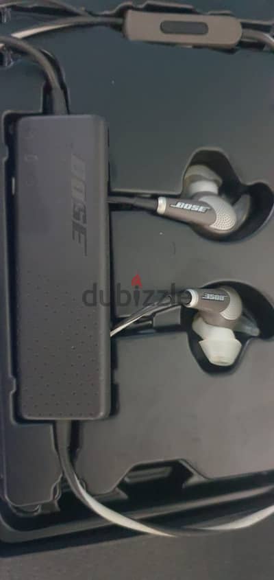 سماعه BOSE QC20 سلكيه عازله للضوضاء زي الجديده وارد السعوديه