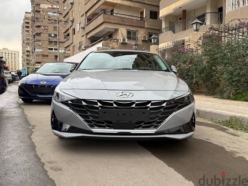 Hyundai Avante 2023 0