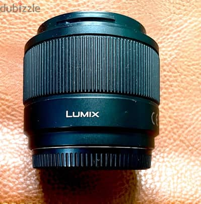 عدسه Panasonic Lumix 25mm F1.7 زيرو استخدام بسيط بدون خدوش بربع ثمنها