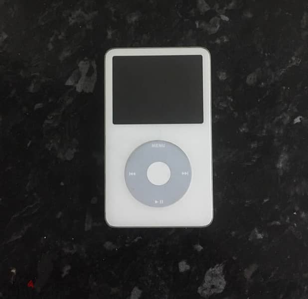 Apple iPod classic 30G Excellent condition 0