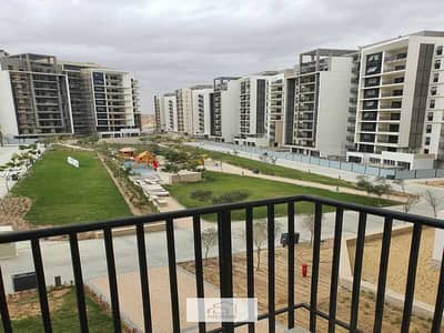 Fully Finished Apartment For Rent in Zed West El Sheikh Zayed - View Landscape