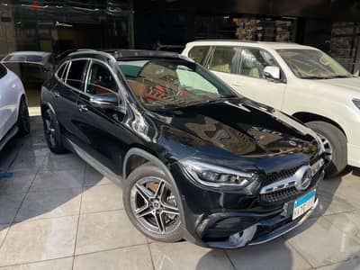 MERCEDES GLA200 AMG FULLY LOADED