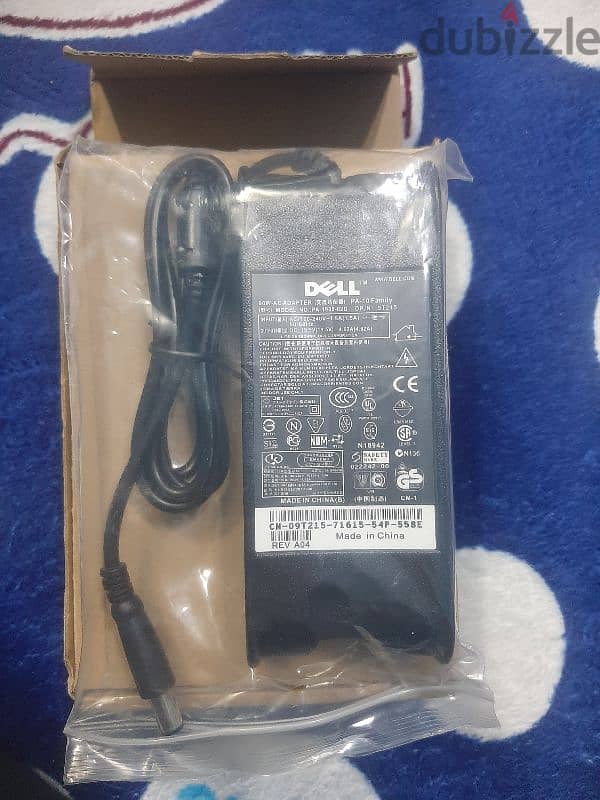 شاحن dell 0