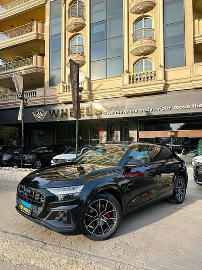 Audi Q8 2023 كسر زيرو وكيل