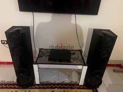 LG DVD Home Theater System LHD677