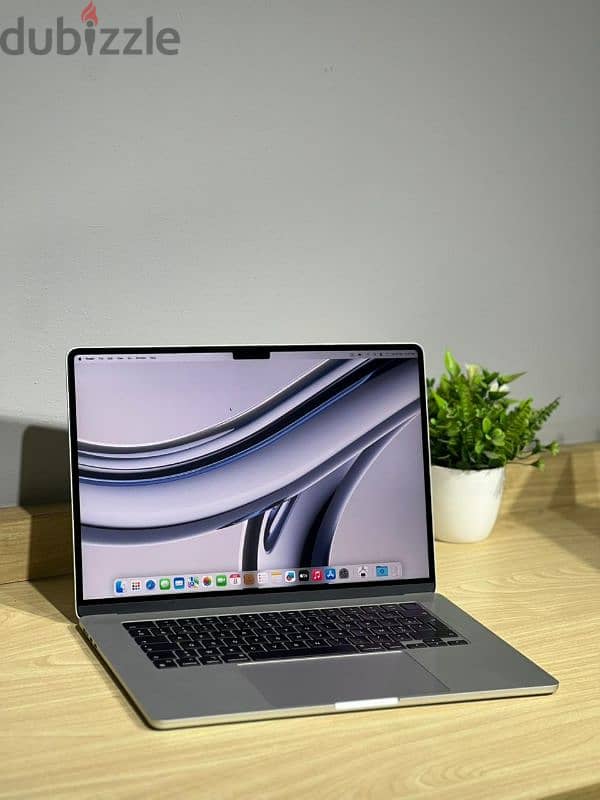 Macbook Air M2 2023 15 inch 16 Ram 1