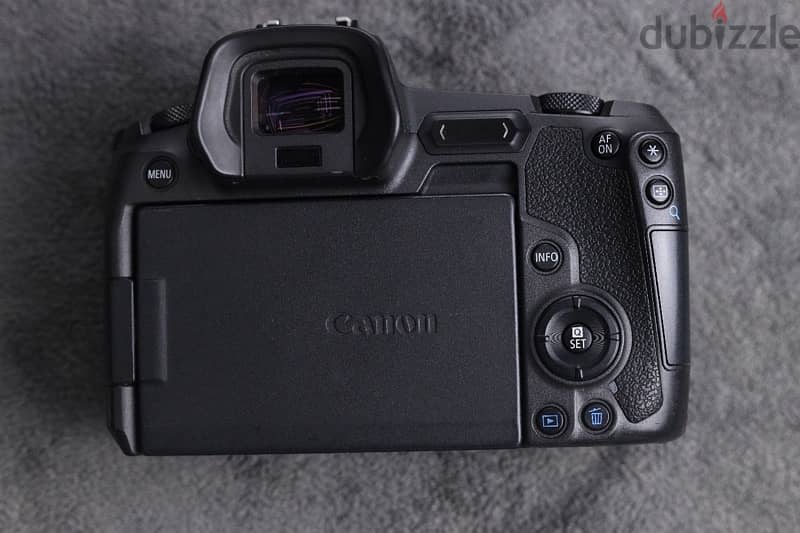 canon R 1