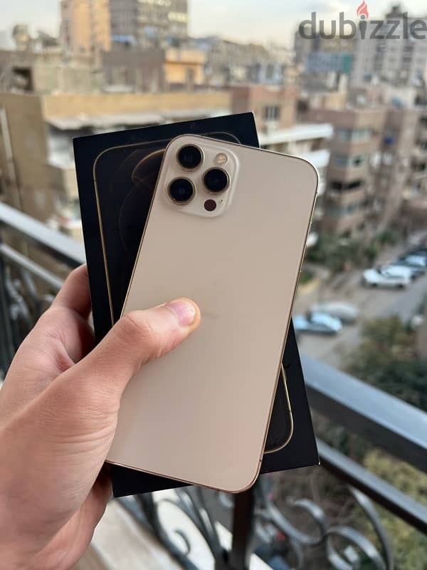 i phone 12 pro max like new no scratches… اي فون ١٢ برو ماكس كسر زيرو 1