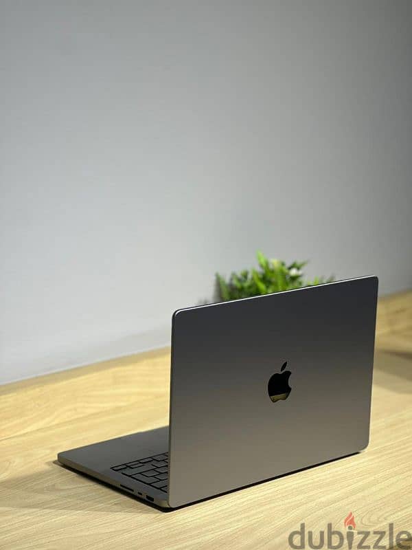 Macbook Pro M1 Pro 2021 2