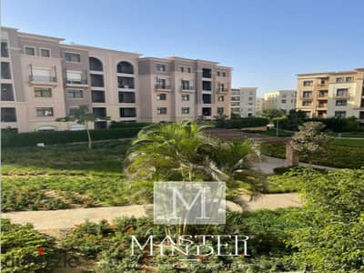 Apartment for sale with private garden in Mivida