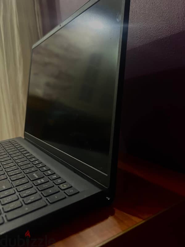 Dell vostro 3520 i7 0