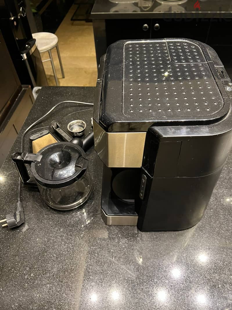 De Longhi Combo espresso coffee machine (used twice) 6