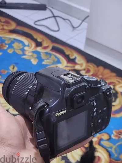 canon d1100 كانون