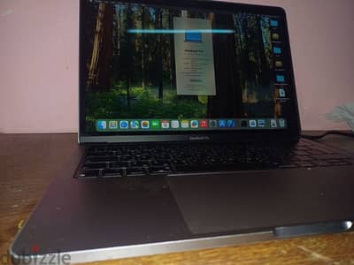 apple macbook pro 2018 13 inch with sequoia version