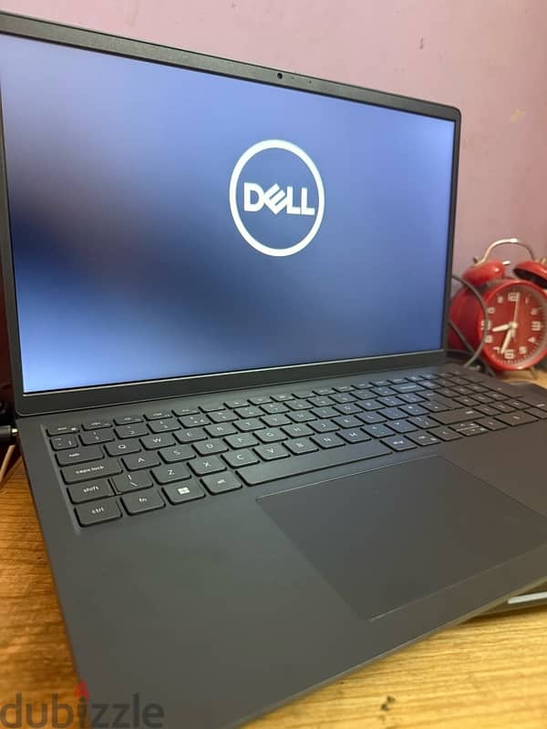 laptop Dell v3510 1