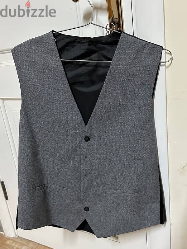 Slim Fit Peak Lapel with Vest Suit - Black 4