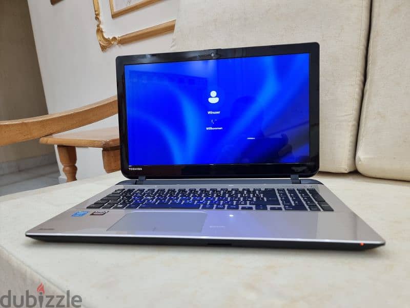 لابتوب توشيبا Intel core i7 الجيل الخامس 2,4Ghz 500GB SSD / 16GB RAM 1