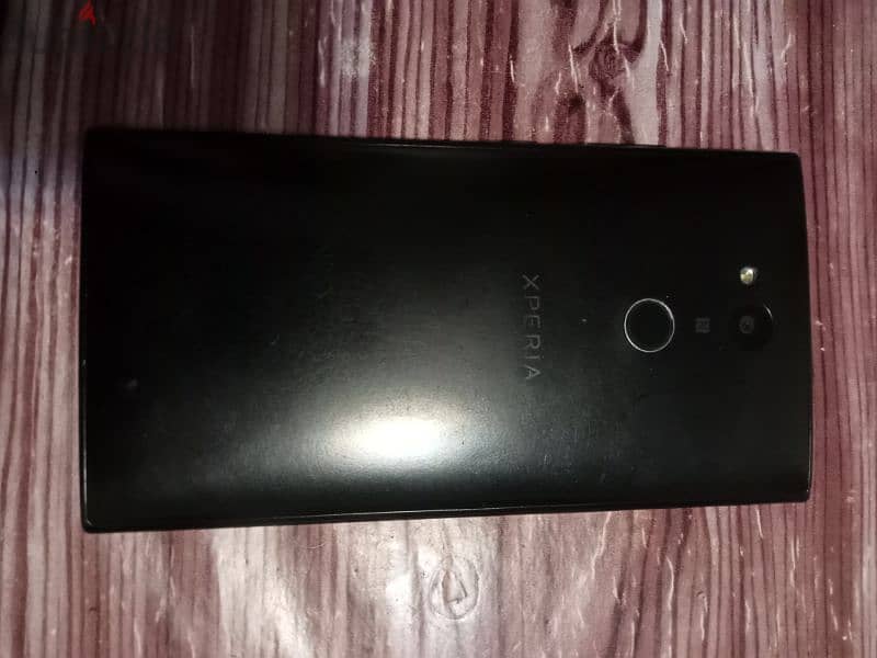 Sony Xperia L 2 7