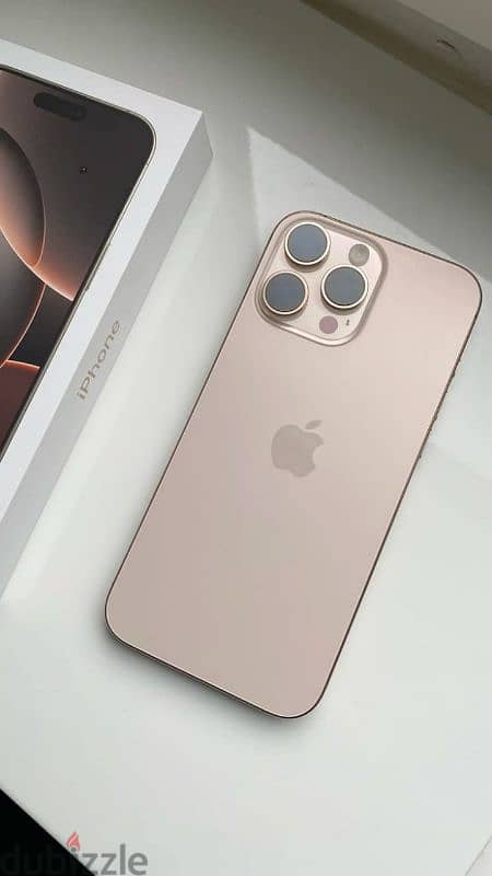 iPhone 16 pro max. . . . . . .  والآن مع المفاجأة الكبري  اووووووووووووو 1