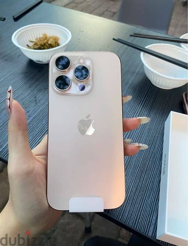 iPhone 16 pro max. . . . . . .  والآن مع المفاجأة الكبري  اووووووووووووو 2