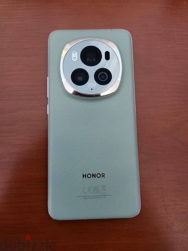 Honor magic 6 pro used like new. 3