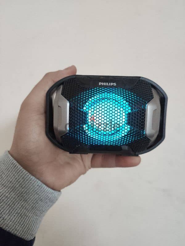 سبيكر فيلبس بلوتوث - Philips ShoqBox SB300 Wireless Portable Speaker 5