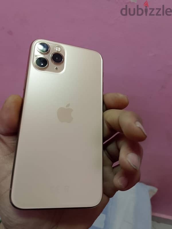 iphone 11 pro 4