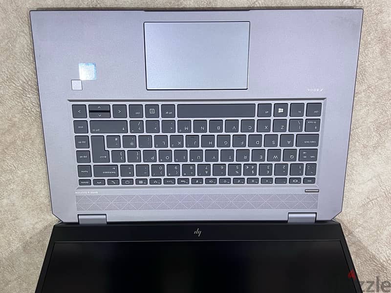 hp ZBook Studio G5 core i9-9H 2