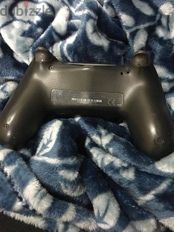 original PS4 controller 1